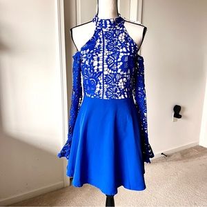 NWT MISSGUIDED Croched Lace Cold Shoulder Fit & Flare Formal Dress—SZ. 6